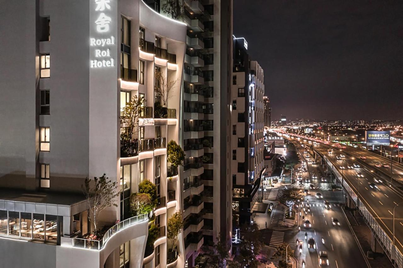 Royal Roi Hotel Taichung Bagian luar foto
