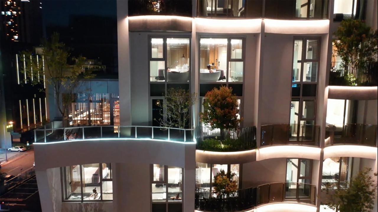 Royal Roi Hotel Taichung Bagian luar foto